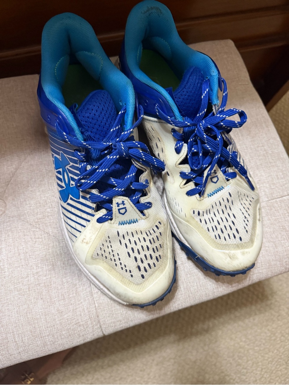 Baseball turf cleats, Under Armour, Blue and White color.